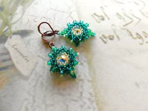 Náušnice Damarys - Smaragdový šepot elegance